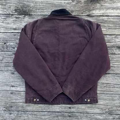 vintage carhartt j43 brg sandstone detroit jacket in burgundy size medium